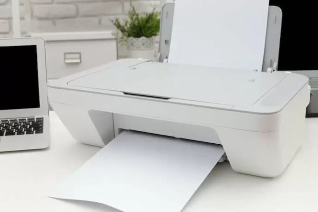 impressora padrão branca com folha A4