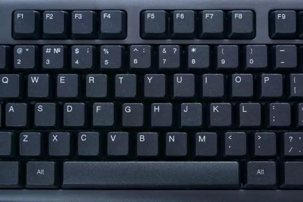 teclado abnt2 em destaque