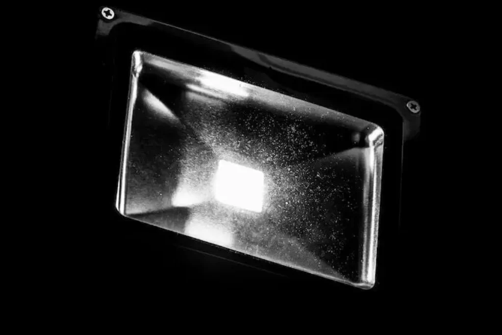 refletor LED de metal