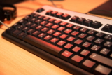 Os 10 Melhores Teclados Custo-Benefício de 2024: da Logitech, Redragon e mais!